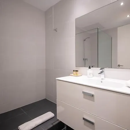 Three Bedroom In Paseo De Gracia Barcelona