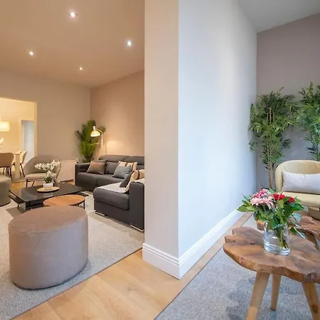 Three Bedroom In Paseo De Gracia Barcelona